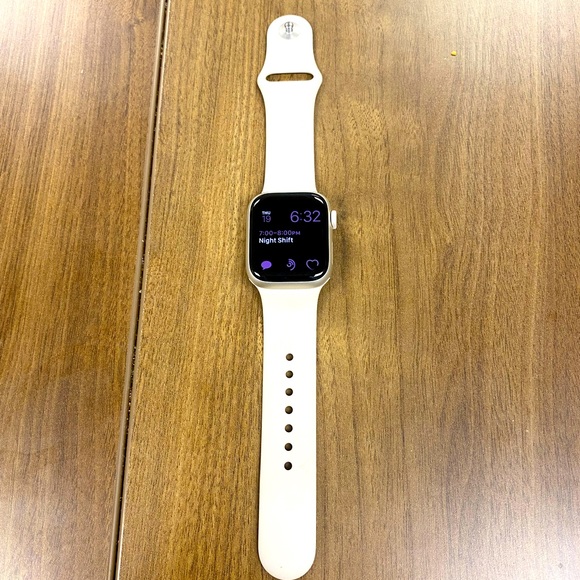 Apple Watch Series 7